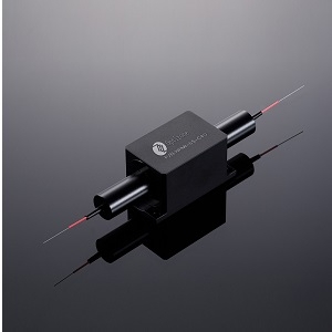 High Power Polarization Insensitive Isolator 780nm 300mW光纤隔离器实物图（Optics Technology制造）
