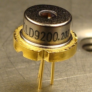 TOLD9200激光二极管实物图（Meredith Instruments制造）