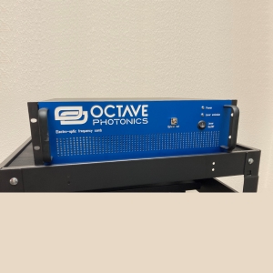 Base EO Comb光学频率梳实物图（Octave Photonics制造）