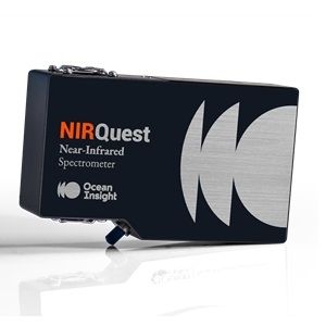 NIRQuest+光谱仪实物图（Ocean Optics制造）