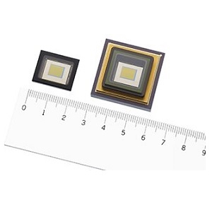 IMX990CMOS图像传感器实物图（Sony Semiconductor Solutions Corporation制造）