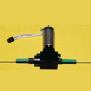 DD-100-11-1300/1550-9/125-S-50-3U3U-3-3-485:1-6-MC/RS232-LL光纤衰减器实物图（OZ Optics Ltd.制造）