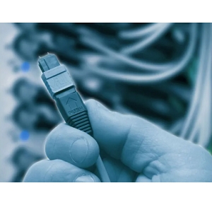 81-100-10YY-01M光纤衰减器实物图（Fiber Optic Center制造）