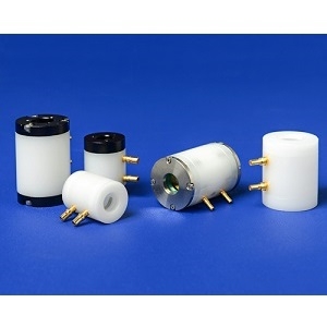 2031-008波克尔晶体实物图（Hangzhou Shalom Electro-optics Technology Co., Ltd.制造）
