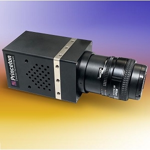 BPCam科学与工业相机实物图（Princeton Infrared Technologies制造）