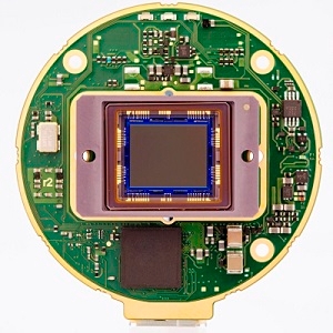 MD091CU-SY-BRD科学与工业相机实物图（XIMEA GmbH制造）