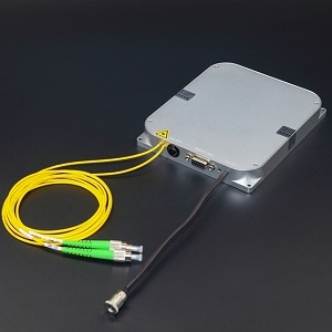 1550-1-B-30-PM-M光纤衰减器实物图（CivilLaser制造）