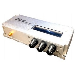 MD-40光调制驱动器实物图（Optilab制造）