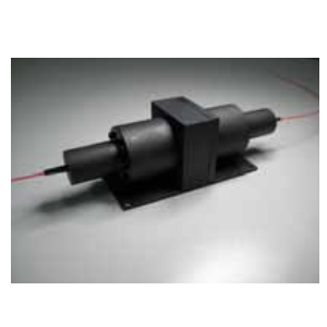 High Power In Line Optical Isolator(1030,1040,1064nm,1-20W)光纤隔离器实物图（Opneti制造）
