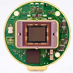 MD061MU-SY-BRD科学与工业相机实物图（XIMEA GmbH制造）