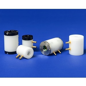 2031-012波克尔晶体实物图（Hangzhou Shalom Electro-optics Technology Co., Ltd.制造）