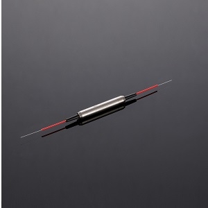 Polarization Maintaining Isolator 1310-1550nm光纤隔离器实物图（Optics Technology制造）