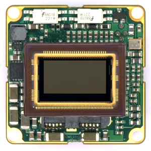 MQ022RG-CM-BRD科学与工业相机实物图（XIMEA GmbH制造）