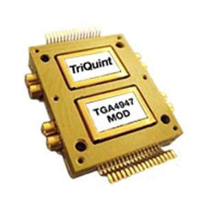 TGA4947-MOD光调制驱动器实物图（Qorvo制造）
