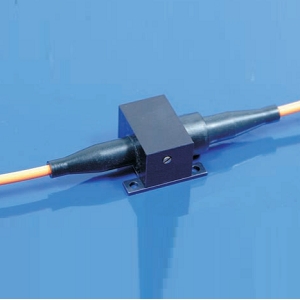 BB-500-11-1300/1550-50/125-M-35-XX-3-1-ND光纤衰减器实物图（OZ Optics Ltd.制造）