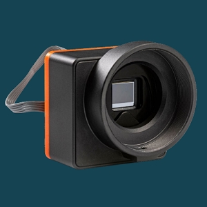 Dione S 640 CAM Series科学与工业相机实物图（Xenics制造）